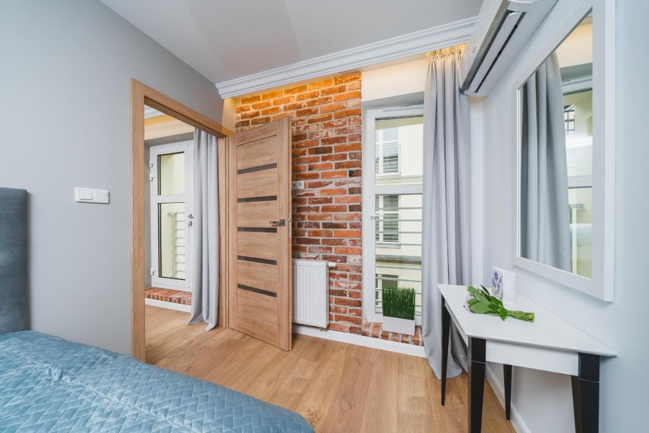 Saint Florian'S Suites - Old Town Luxury Apartments - By Upstairs Красков Екстериор снимка
