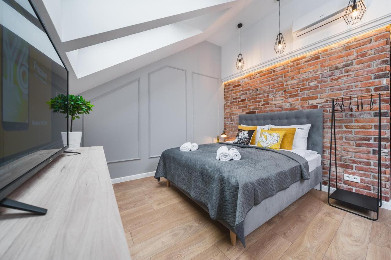 Saint Florian'S Suites - Old Town Luxury Apartments - By Upstairs Красков Екстериор снимка
