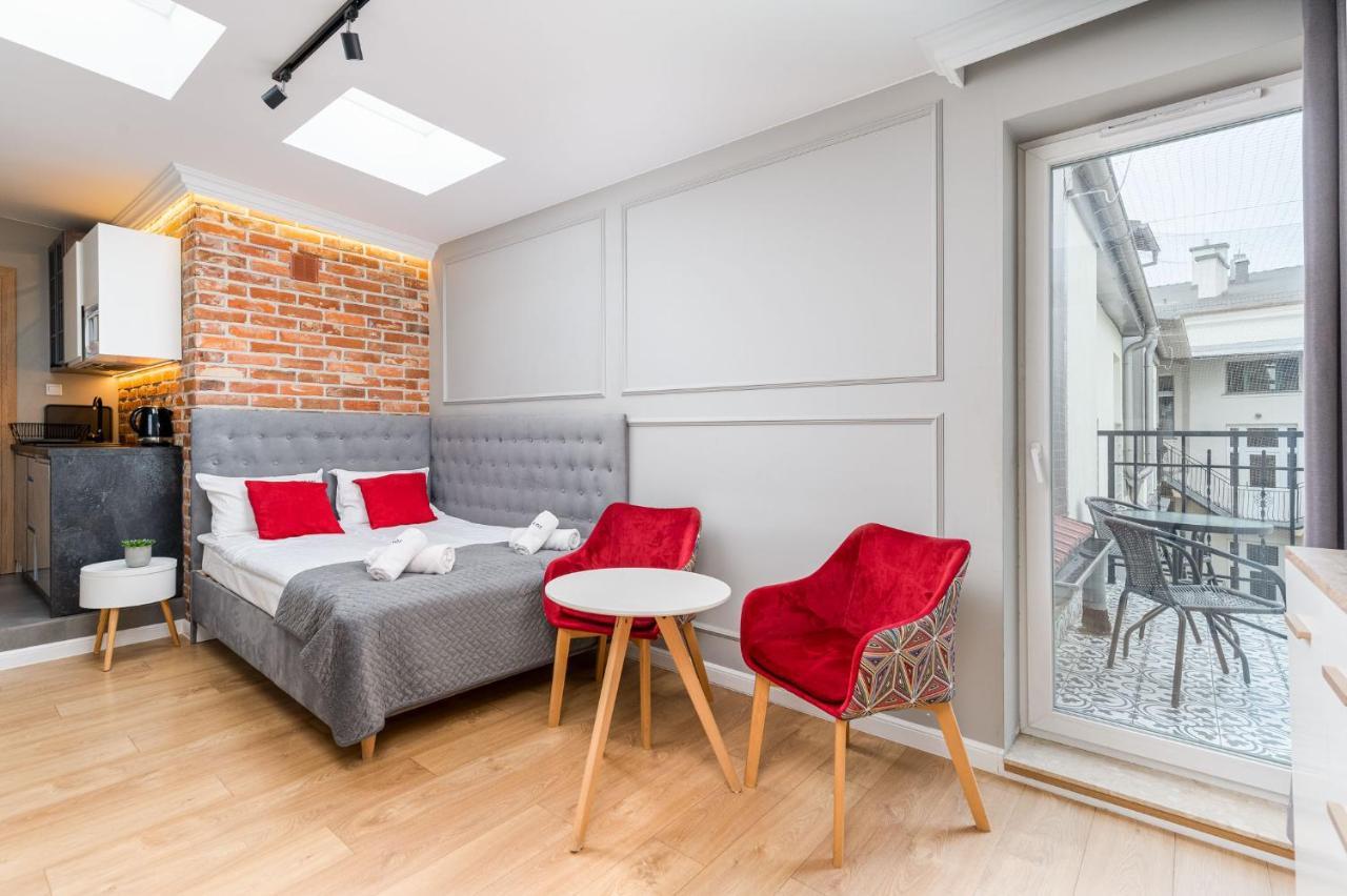 Saint Florian'S Suites - Old Town Luxury Apartments - By Upstairs Красков Екстериор снимка