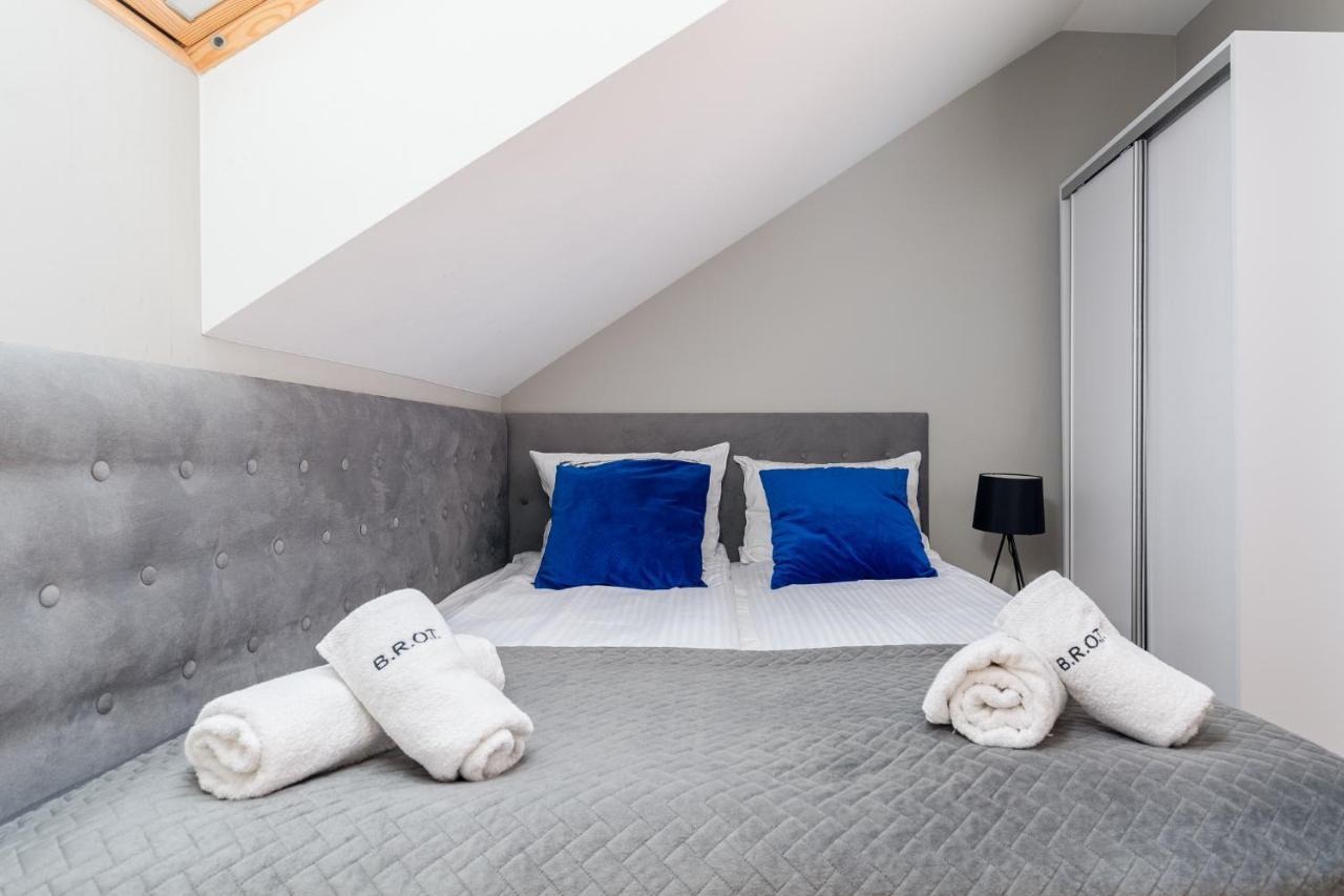 Saint Florian'S Suites - Old Town Luxury Apartments - By Upstairs Красков Екстериор снимка