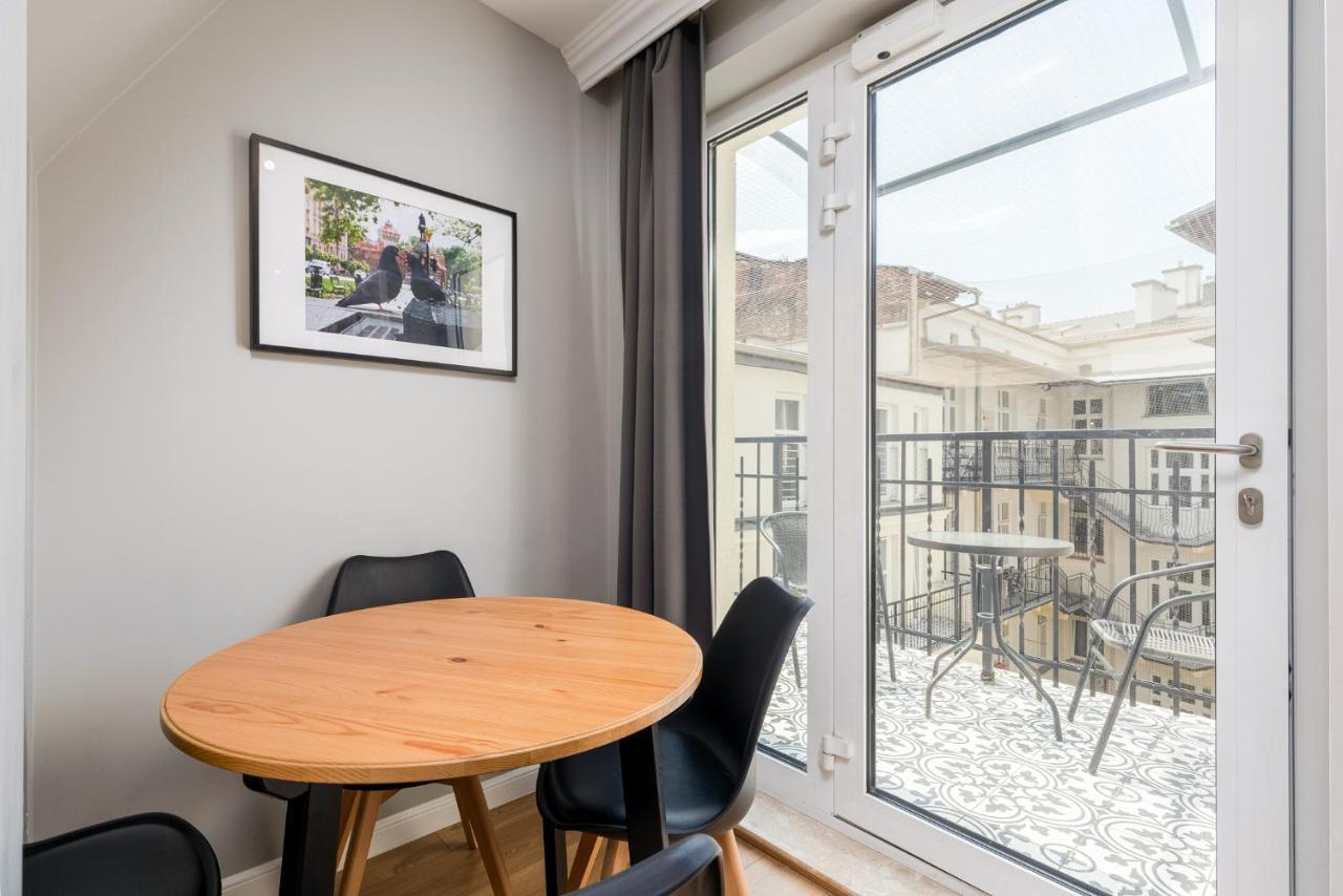 Saint Florian'S Suites - Old Town Luxury Apartments - By Upstairs Красков Екстериор снимка