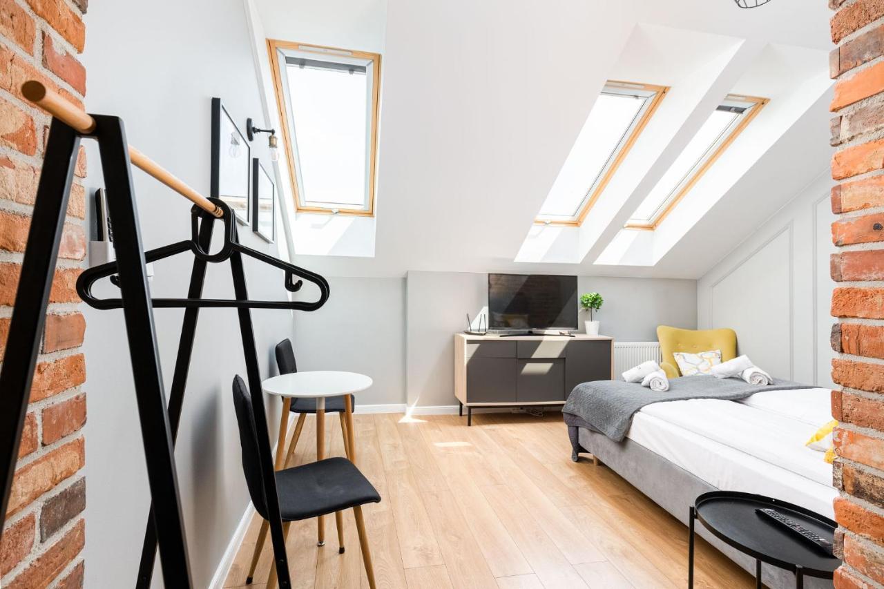 Saint Florian'S Suites - Old Town Luxury Apartments - By Upstairs Красков Екстериор снимка